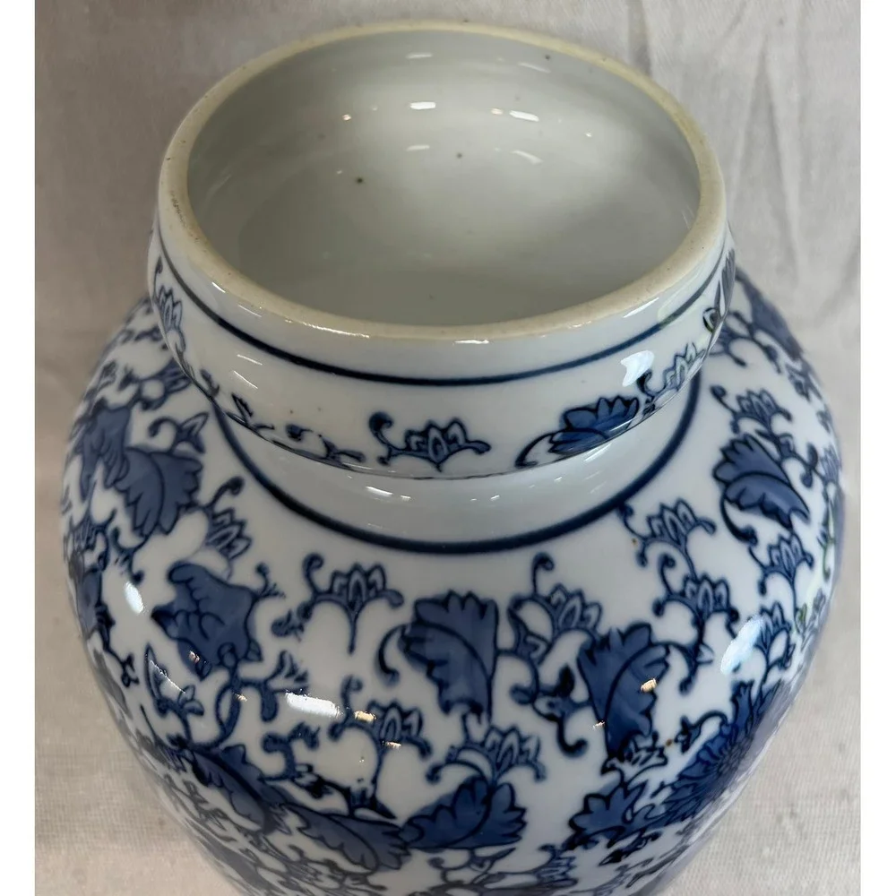 N/A blue white